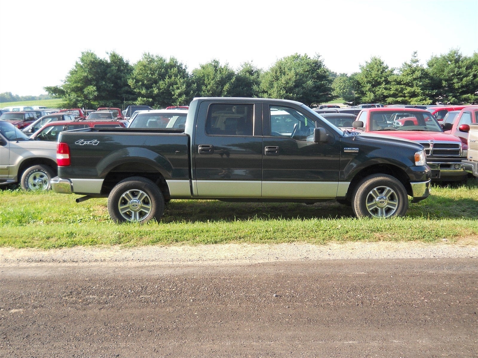 2006 Ford F-150 XLT in Dark Stone Metallic — front three-quarter view